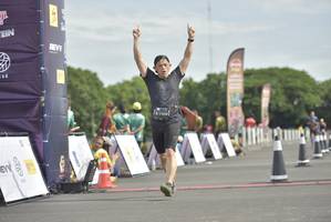 BIB: 
                            <button type="button" onclick="openModal(4945780)" class="btn btn-primary btn-sm float-right btn-popup" data-toggle="modal" data-target=".modal-high-quality">
                        <i class="fas fa-shopping-cart"></i> Add to Cart
                    </button>
                                            <button type="button" onclick="isThisMe(4945780, true)" class="btn btn-success btn-sm float-right btn-popup btn-isme hidden" data-toggle="tooltip" data-placement="bottom" title="นี่คือรูปของคุณใช่ไหม คลิกที่นี่เพื่อเอาเข้าอัลบั้ม">
                        <i class="fas fa-plus"></i> Add to album
                    </button>
                    <button type="button" onclick="isThisMe(4945780, false)" class="btn btn-warning btn-sm float-right btn-popup btn-isnotme hidden">
                        <i class="fas fa-ban"></i> Remove from album
                    </button>